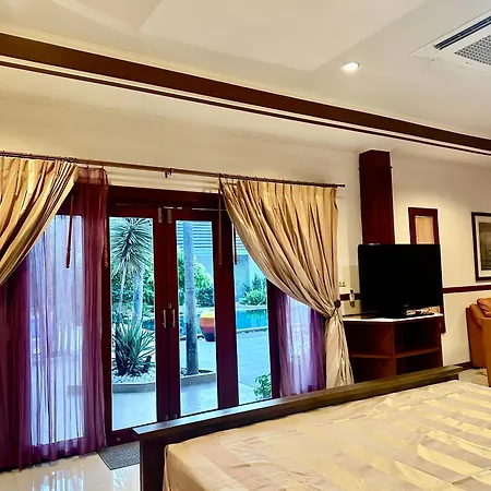 Hotel Baan Katthaliya HHQ Exterior foto